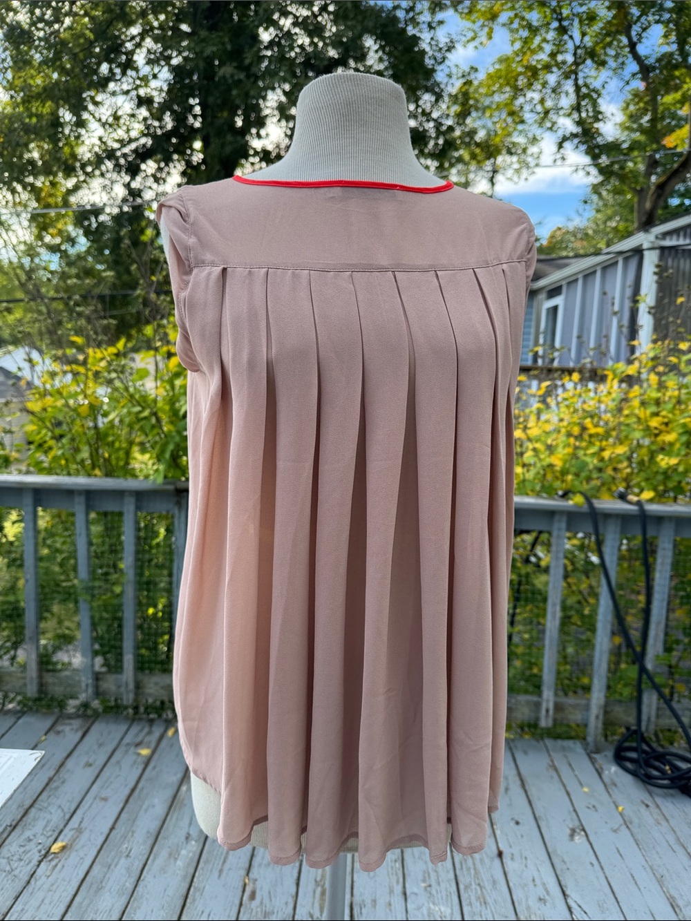 Chloe K Blush Pink Pleated Sleeveless Camisole with Red Trim